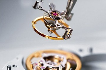 重庆江诗丹顿表冠掉了进水维修